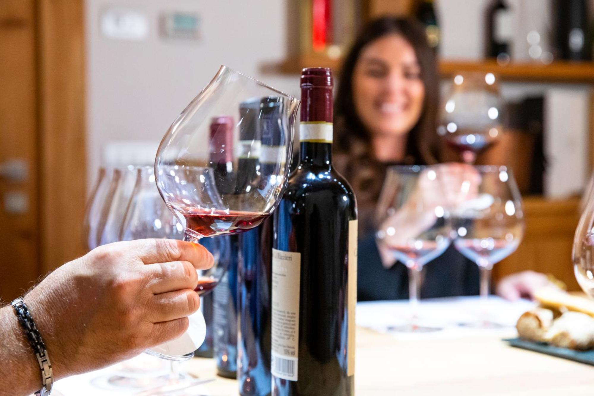 Wine Hotel Retici Balzi Poggiridenti Eksteriør bilde