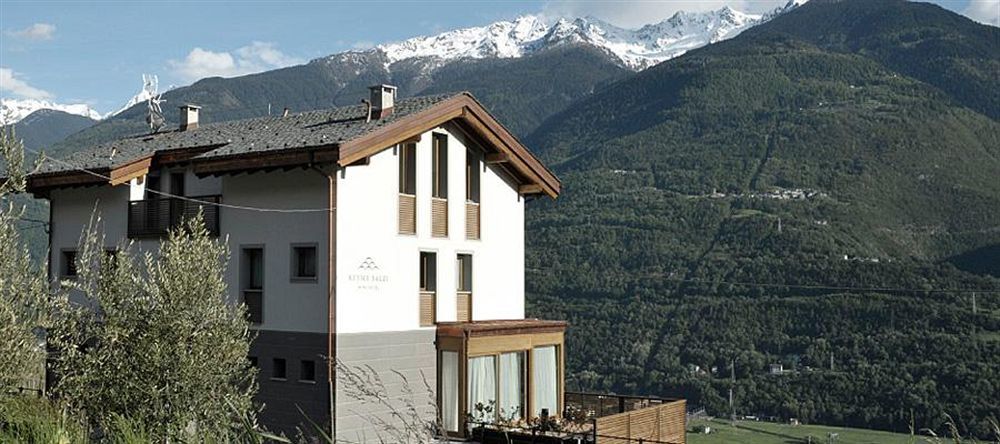 Wine Hotel Retici Balzi Poggiridenti Eksteriør bilde